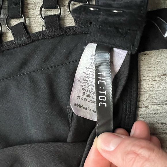 Strappy bodysuit - Picture 5 of 5